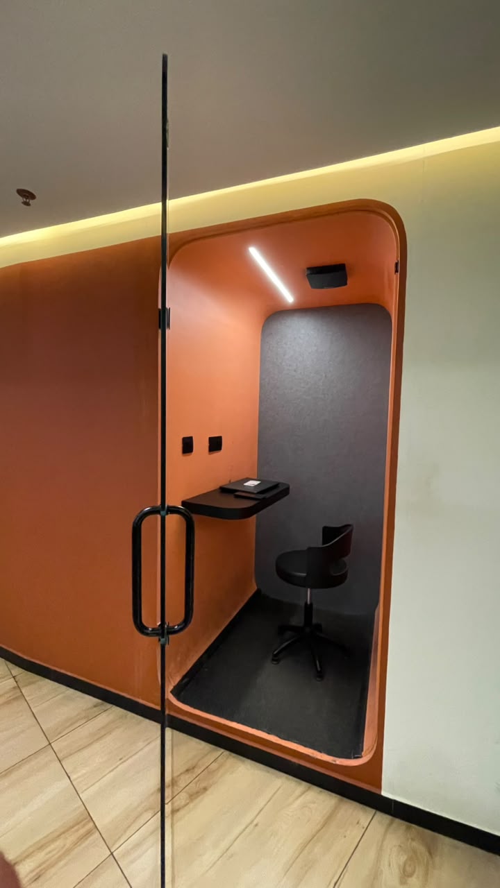 Calling Booth